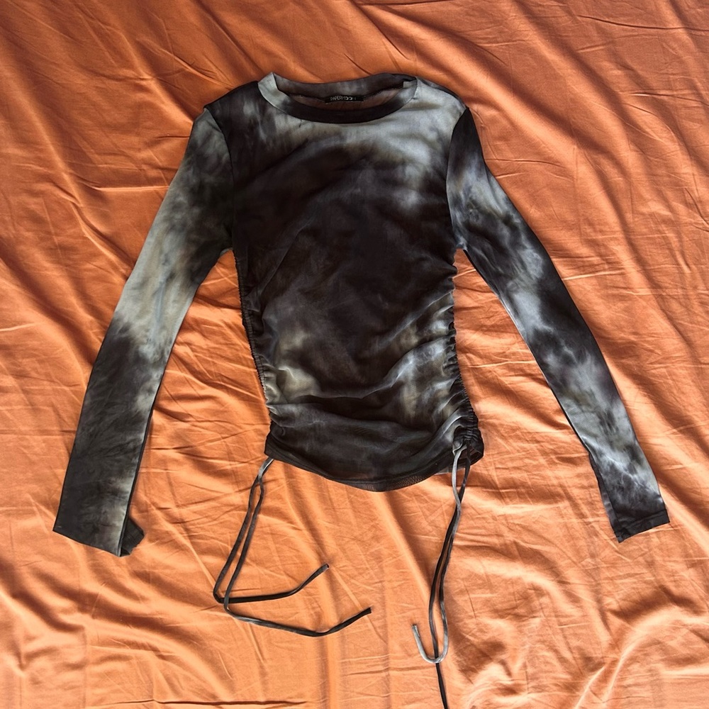 Mesh Long sleeve with ruched details
